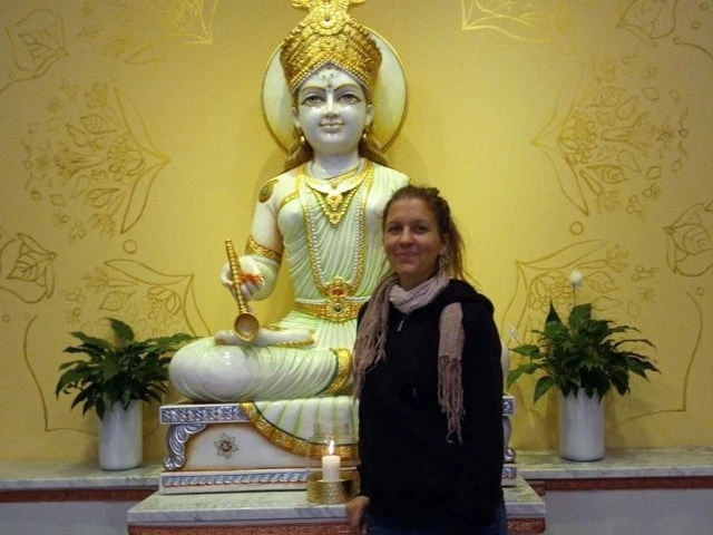 Dieses Bild hat ein leeres Alt-Attribut. Der Dateiname ist julia11.webp